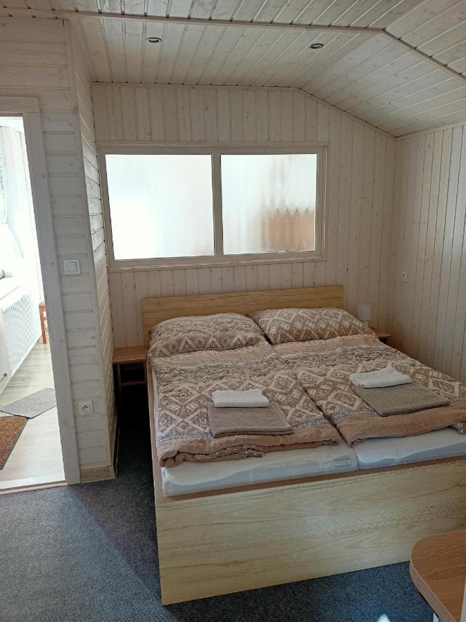 Apartment Tomáš Jendrál Spissky Stvrtok Esterno foto