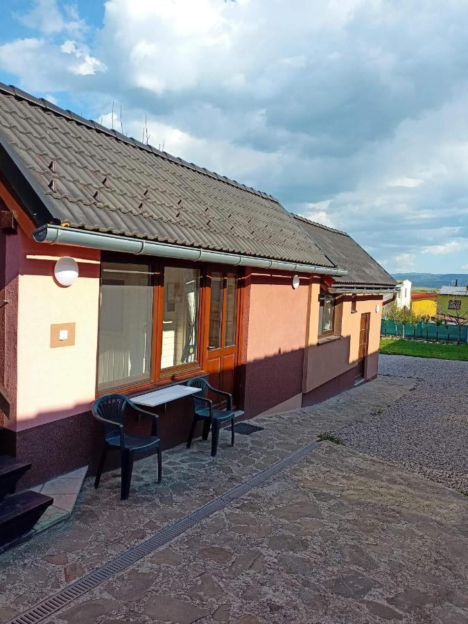 Apartment Tomáš Jendrál Spissky Stvrtok Esterno foto